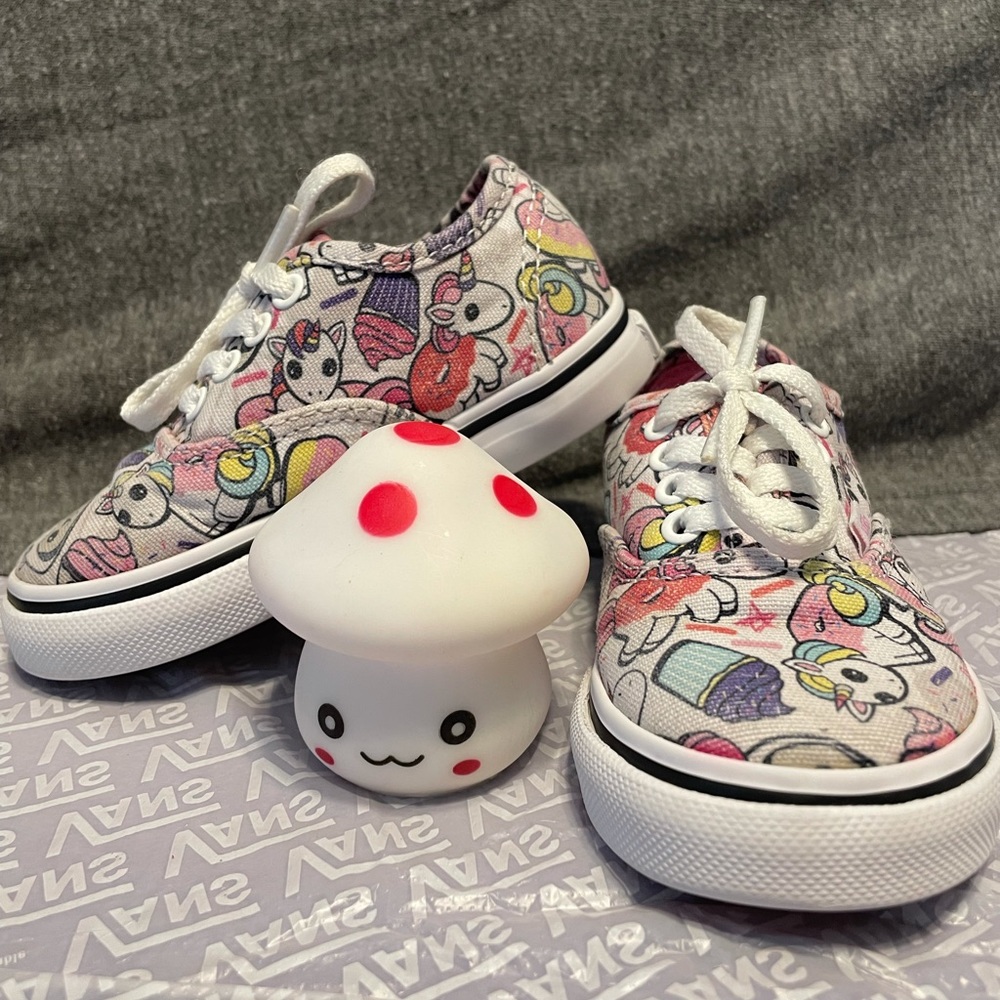 Vans - Kids - Unicorn - Donut - Size 6 - With Box